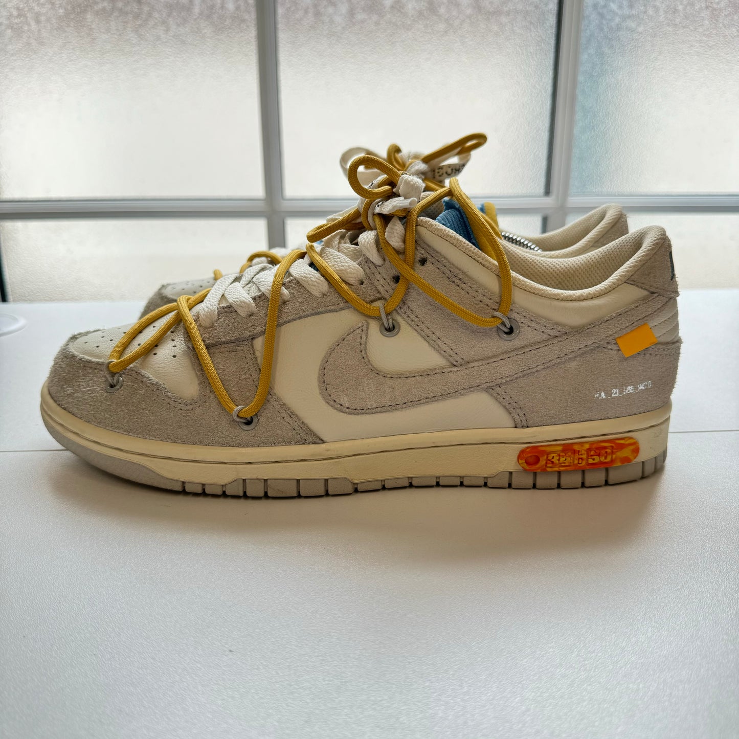 OFF-WHITE X NIKE DUNK LOW LOT 31 UK7 (USED)