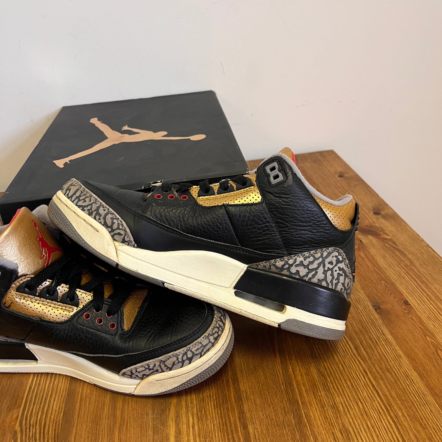 AIR JORDAN 3 BLACK CEMENT GOLD (W) UK6 (USED)