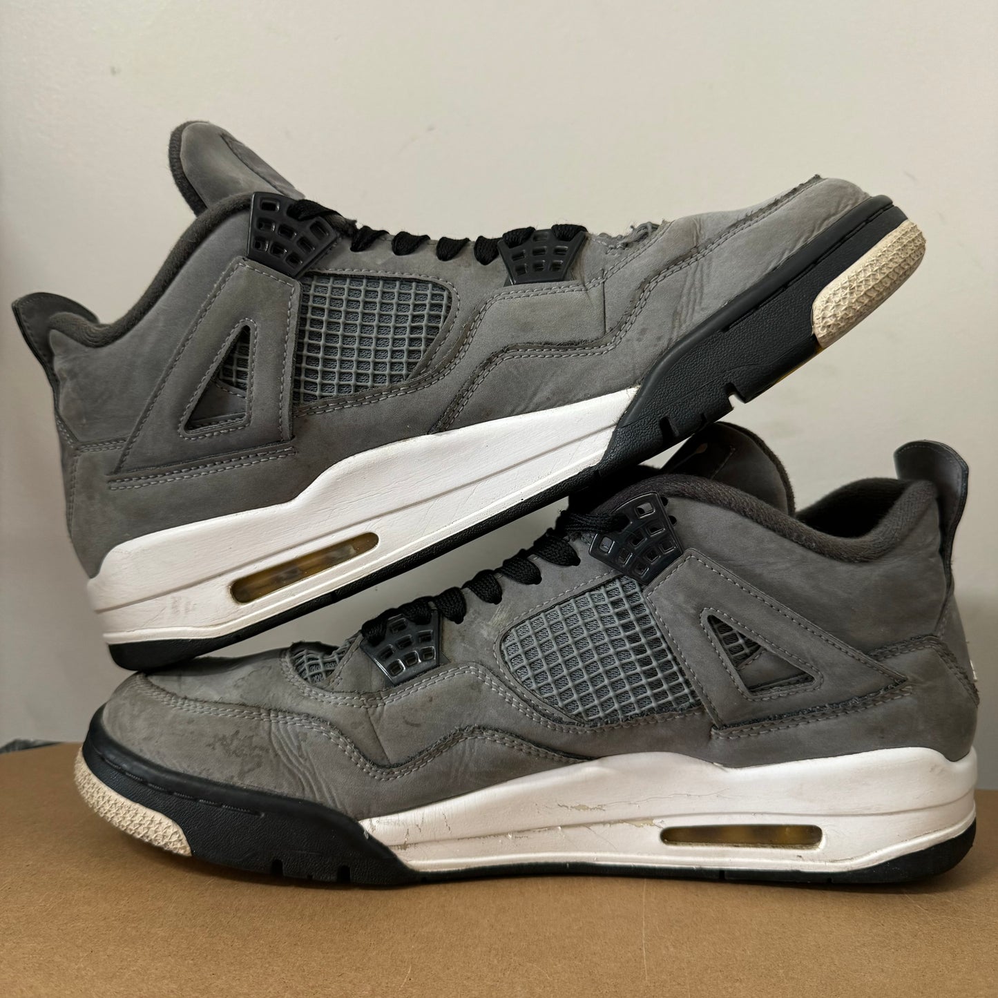 AIR JORDAN 4 COOL GREY 2019 UK11 (USED)