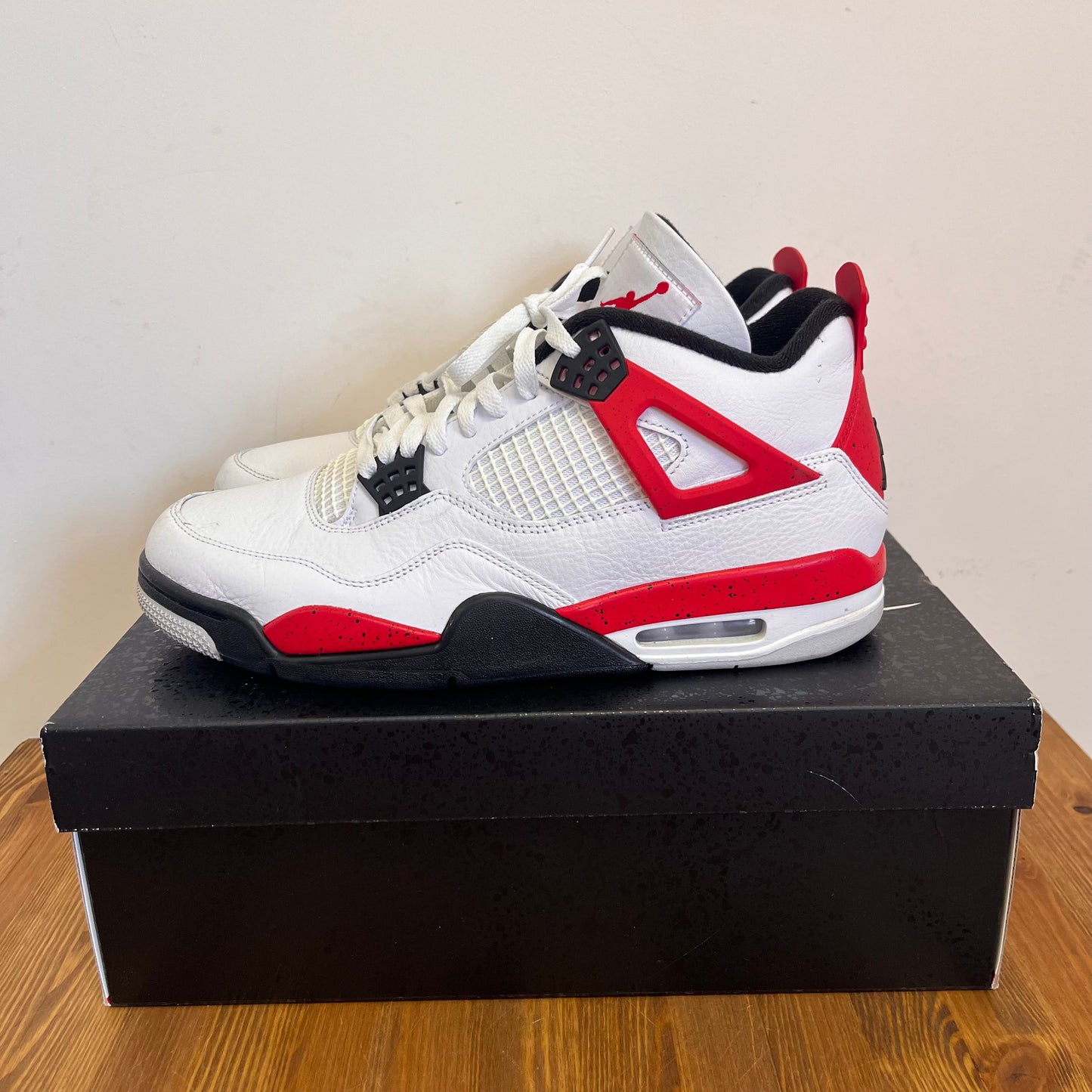 AIR JORDAN 4 RED CEMENT UK10 (USED)