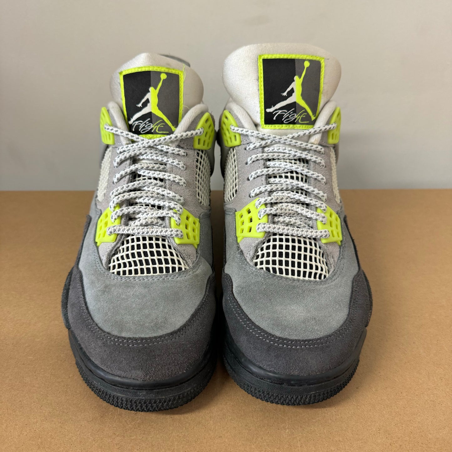 AIR JORDAN 4 NEON 95 UK6.5 (USED)