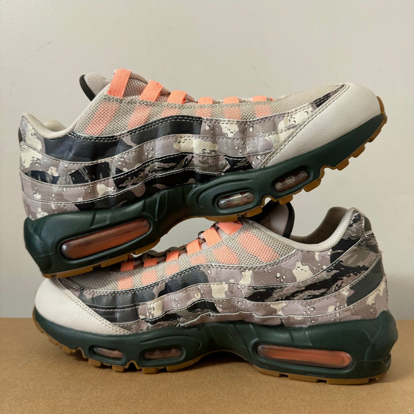 NIKE AIR MAX 95 SUNSET CAMO UK8.5 (USED)