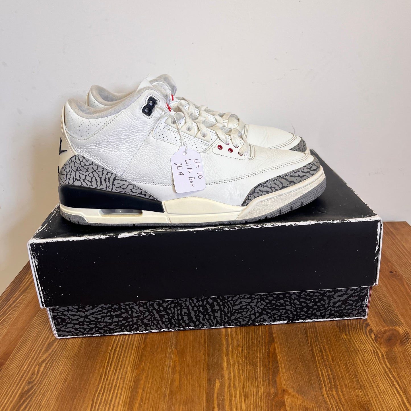 AIR JORDAN 3 REIMAGINED UK10 (USED)