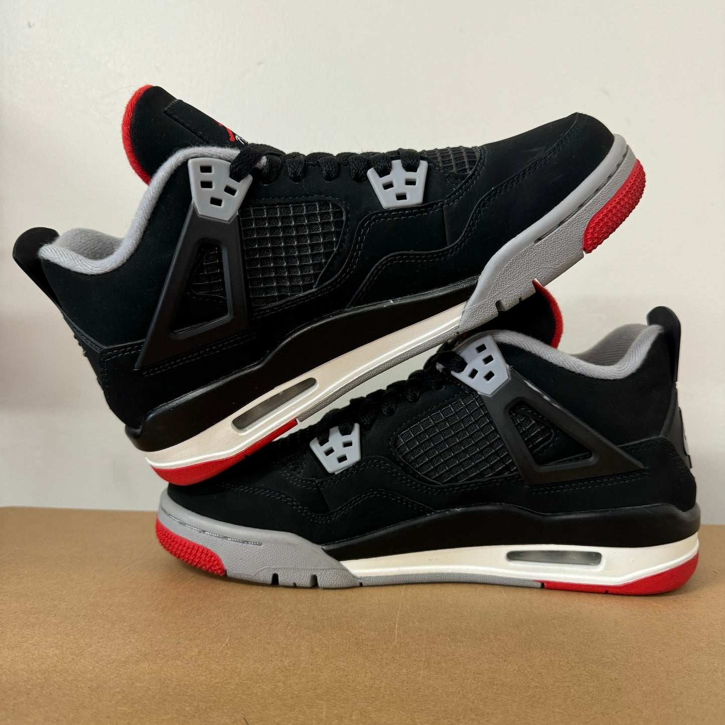 AIR JORDAN 4 BRED 2019 (GS) UK5.5 (USED)