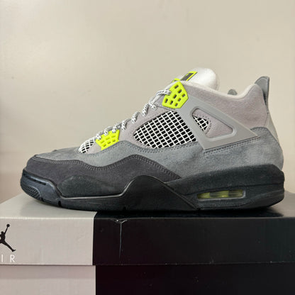 AIR JORDAN 4 NEON 95 UK9.5 (USED)