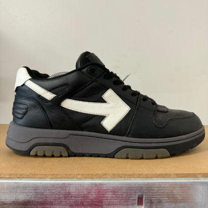 OFF-WHITE OUT OF OFFICE BLACK UK9 (USED)