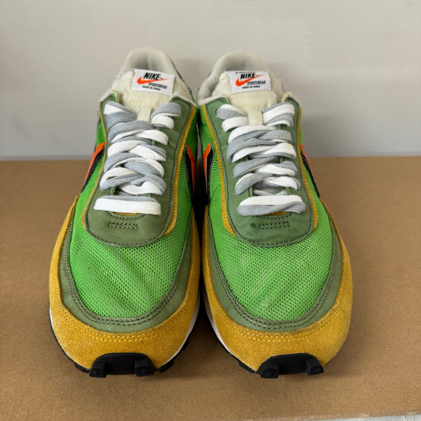 NIKE LD WAFFLE SACAI GREEN UK10 (USED)