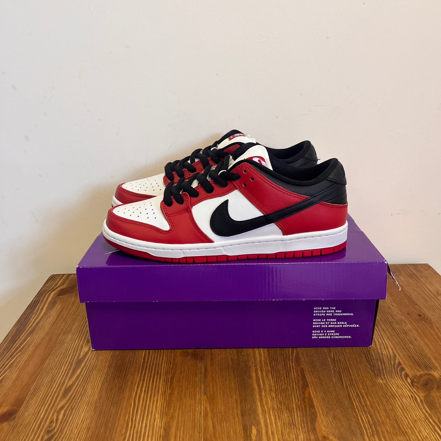 NIKE DUNK LOW SB CHICAGO UK7 (NEW)