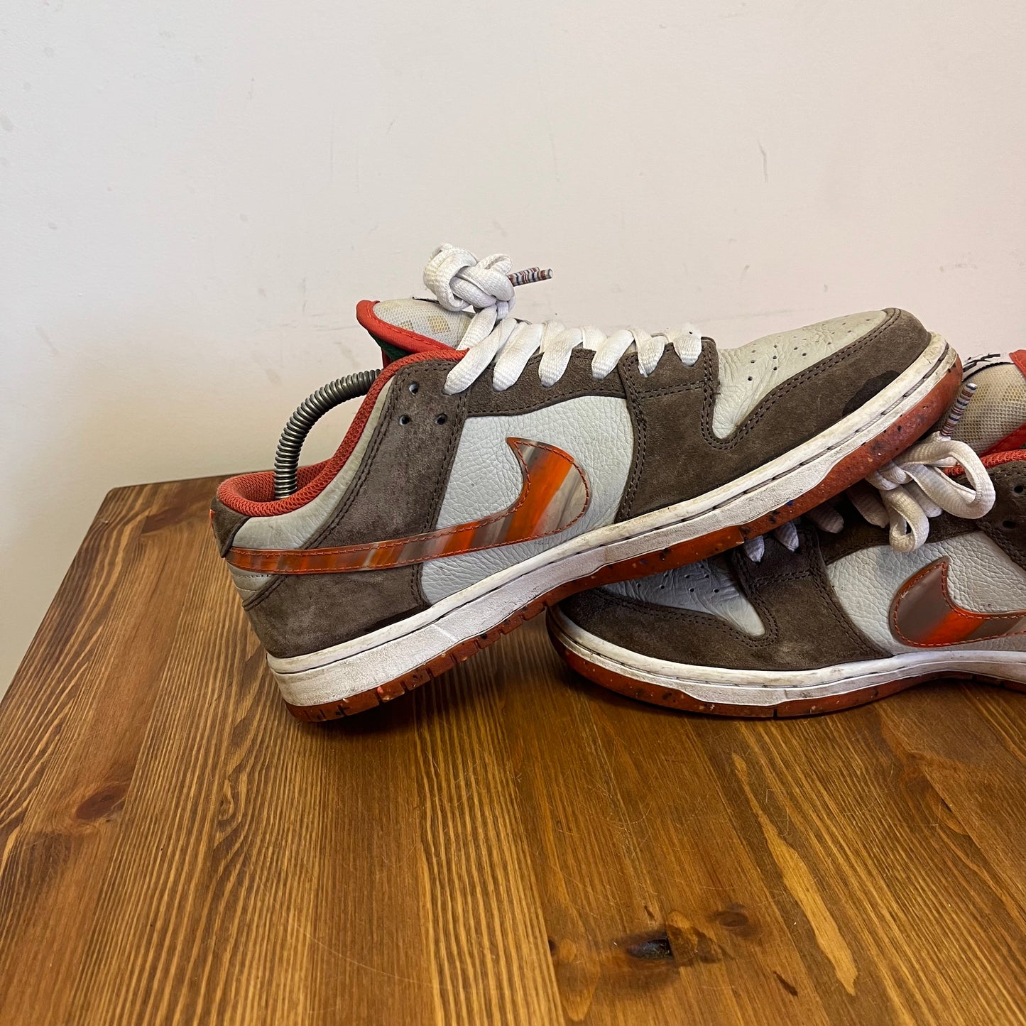 NIKE DUNK LOW SB CRUSHED DC UK7.5 (USED)