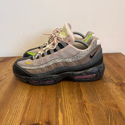 NIKE AIR MAX 95 SIZE? 2020 UK9 (USED)