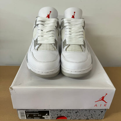 AIR JORDAN 4 WHITE OREO UK6 (USED)