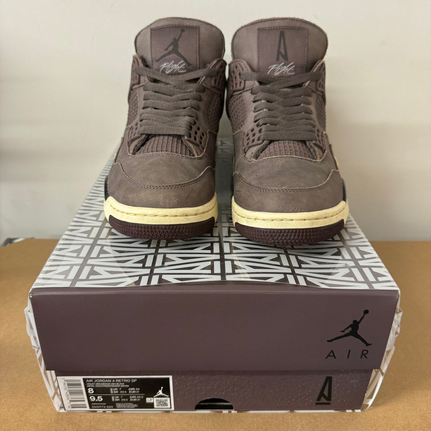 AIR JORDAN 4 A MA MANIERE UK7 (USED)