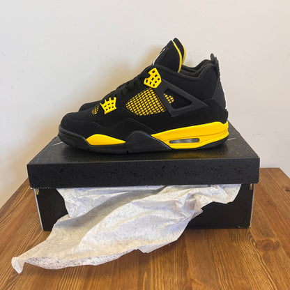 AIR JORDAN 4 YELLOW THUNDER UK9 (NEW)