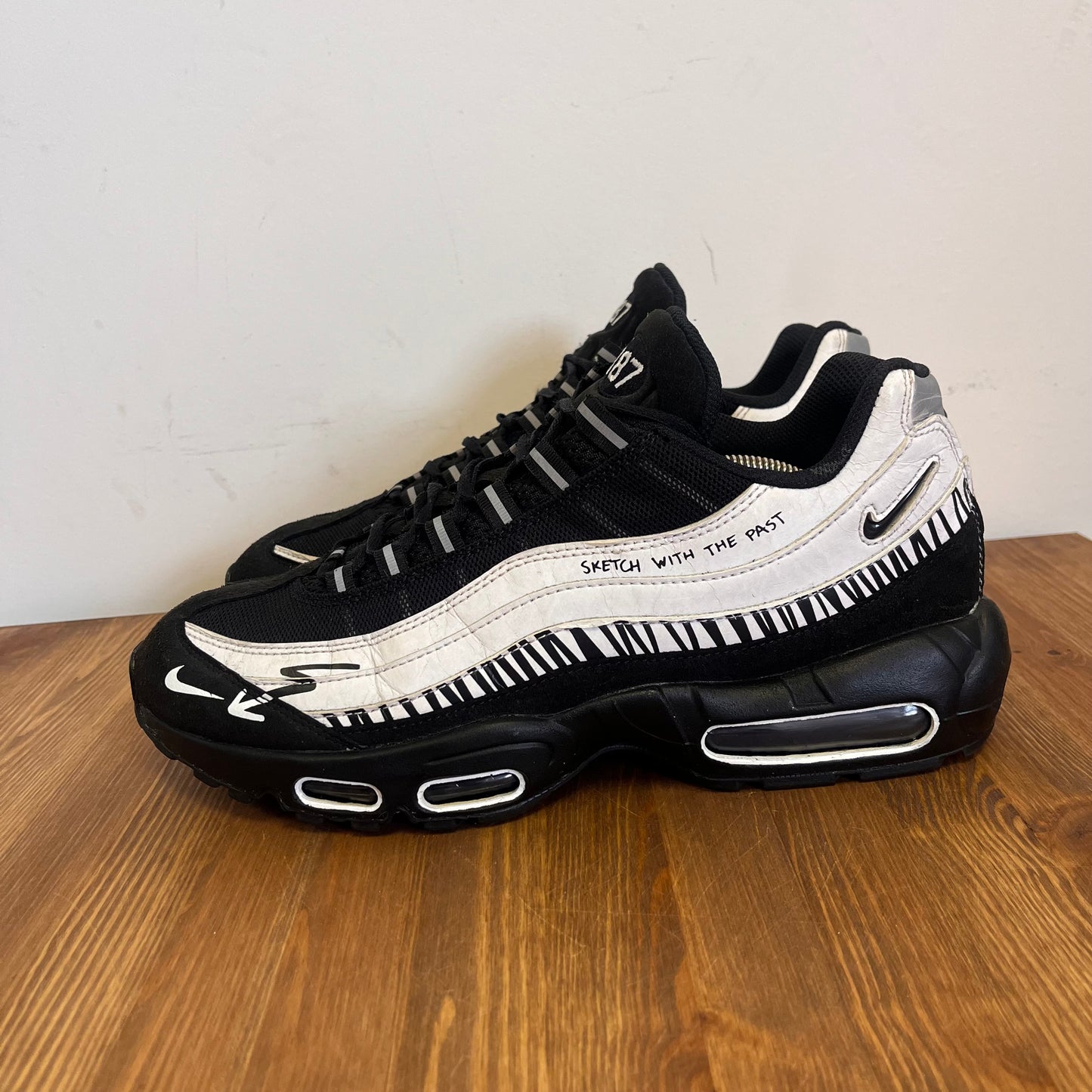 NIKE AIR MAX 95 SKETCH PACK UK10 (USED)