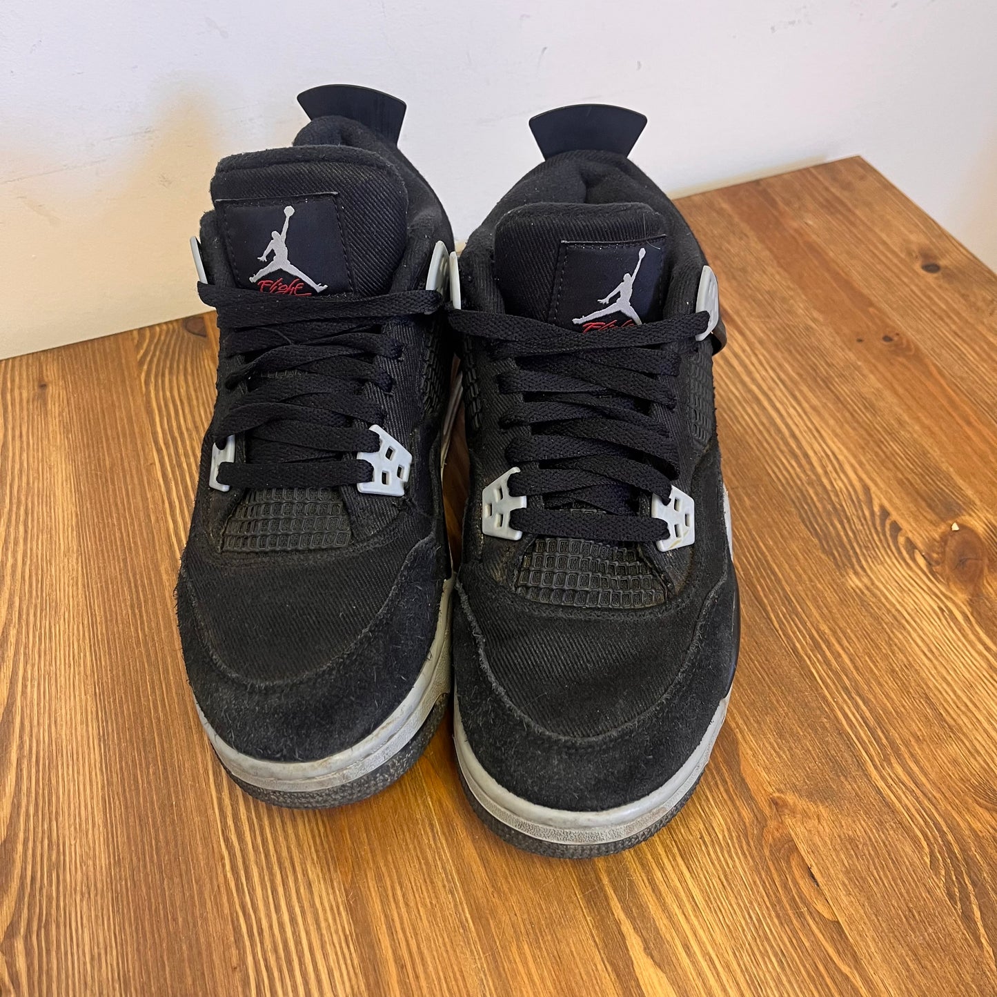 AIR JORDAN 4 BLACK CANVAS (GS) UK6 (USED)