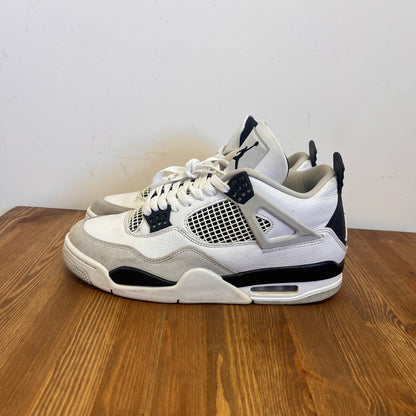 AIR JORDAN 4 MILITARY BLACK UK8 (USED)