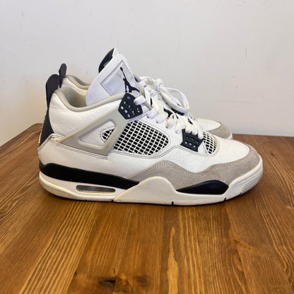 AIR JORDAN 4 MILITARY BLACK UK8 (USED)