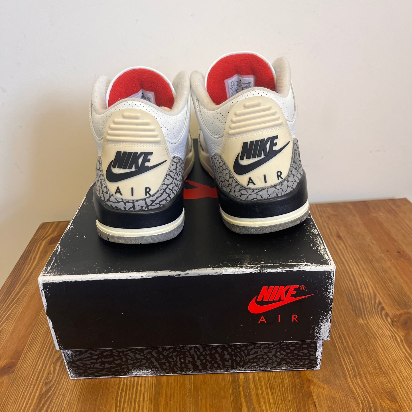 AIR JORDAN 3 REIMAGINED UK8.5 (USED)