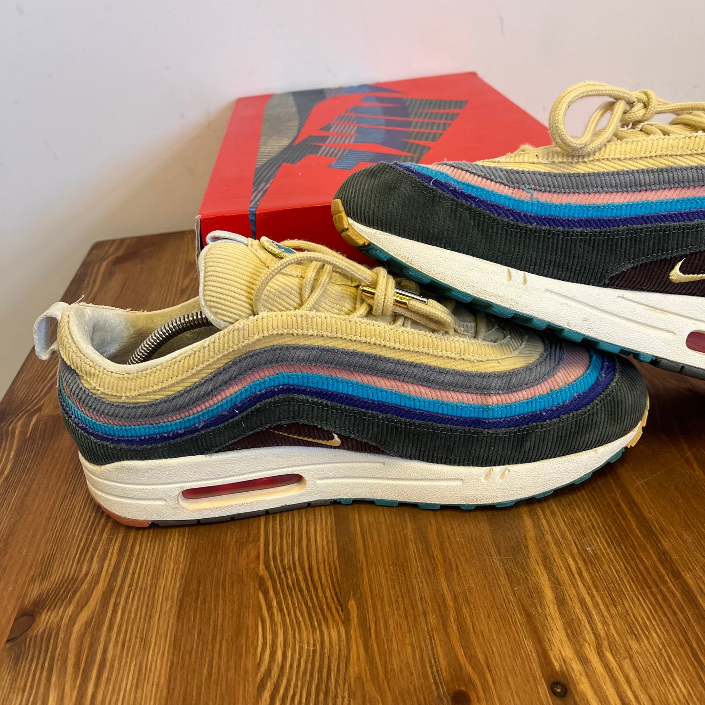 NIKE AIR MAX 1/97 SEAN WOTHERSPOON UK8.5 (USED)