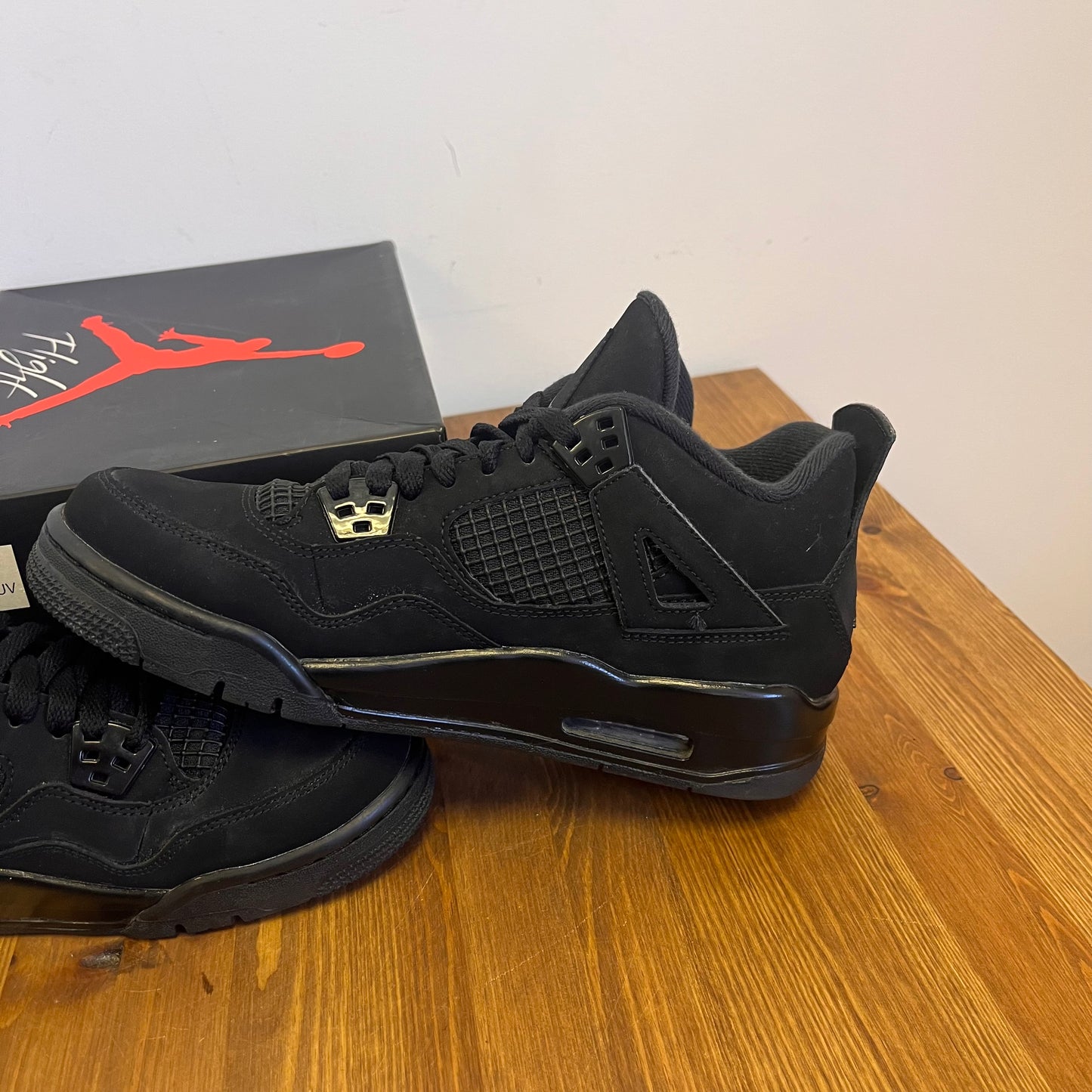 AIR JORDAN 4 BLACK CAT (GS) UK6 (USED)