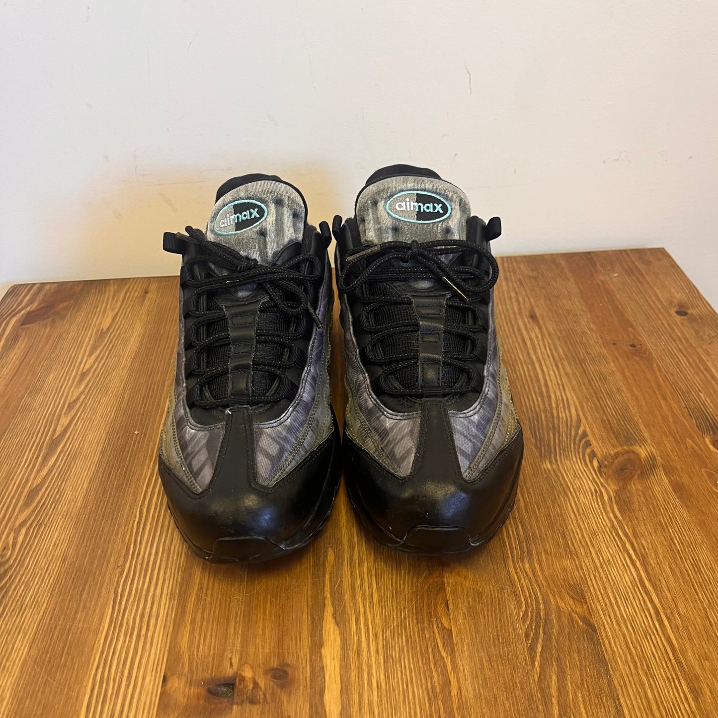 NIKE AIR MAX 95 FOOTPRINT BLACK UK9.5 (USED)