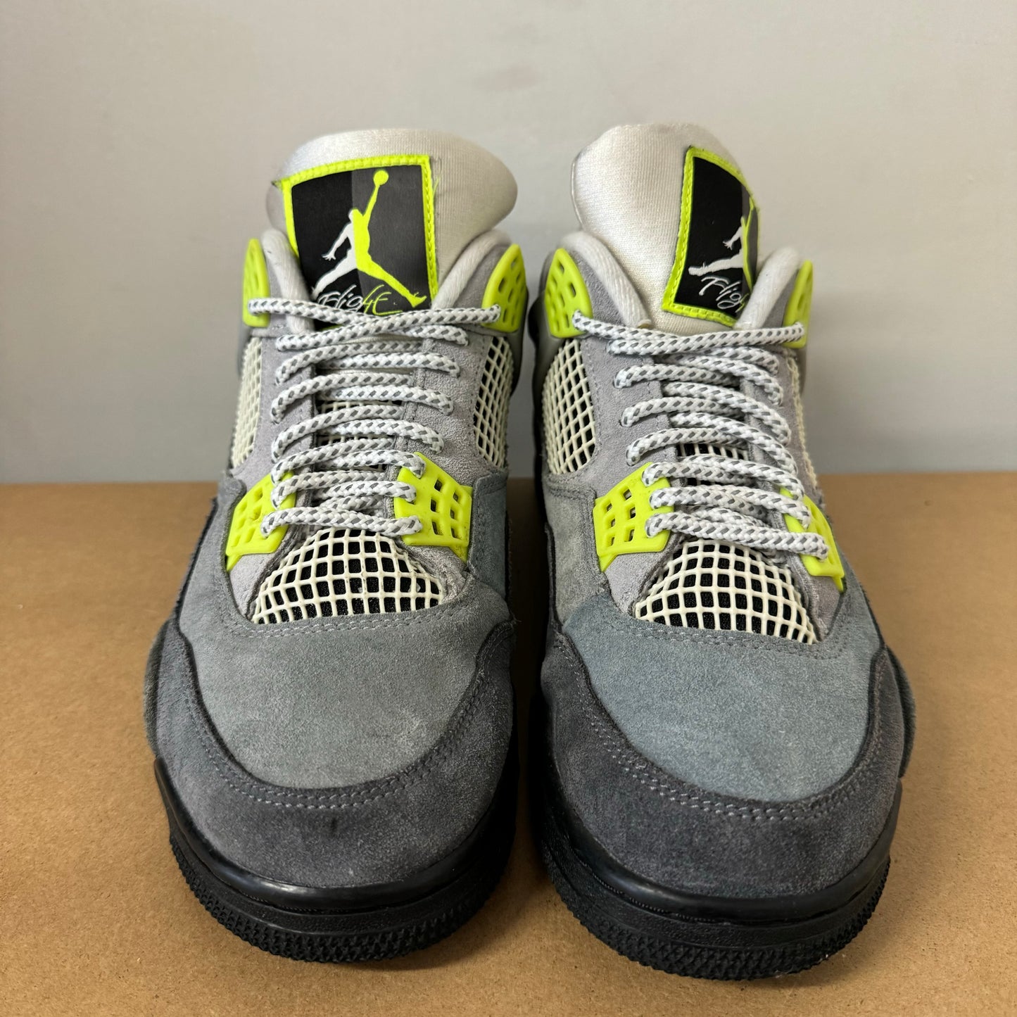 AIR JORDAN 4 NEON 95 UK6.5 (USED)