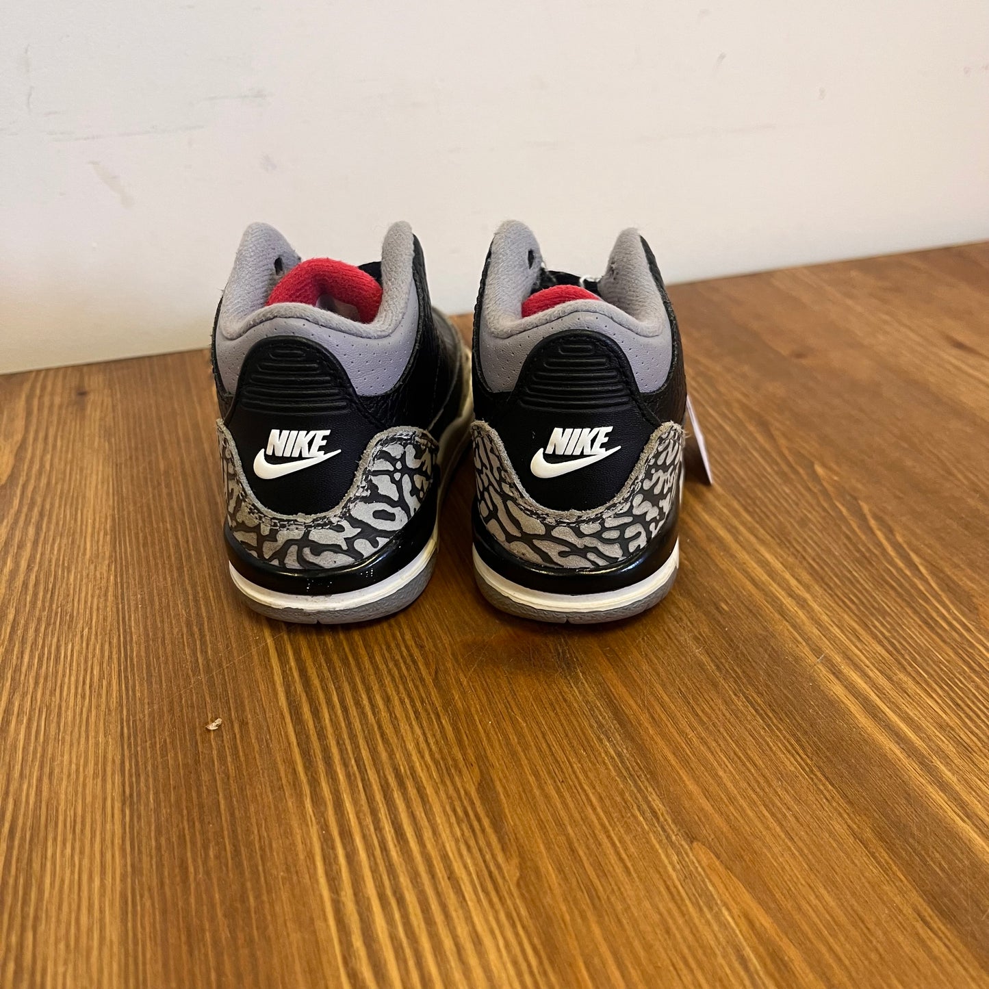 AIR JORDAN 3 BLACK CEMENT (TD) UK5.5 (USED)