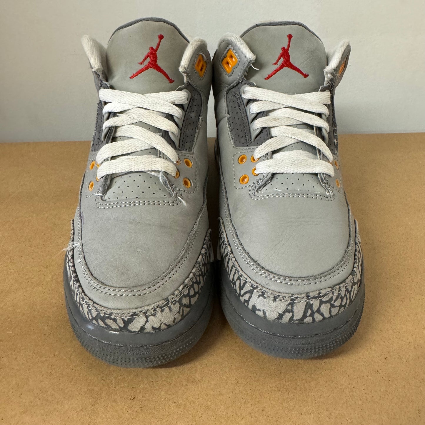 AIR JORDAN 3 COOL GREY 2019 (GS) UK4.5 (USED)