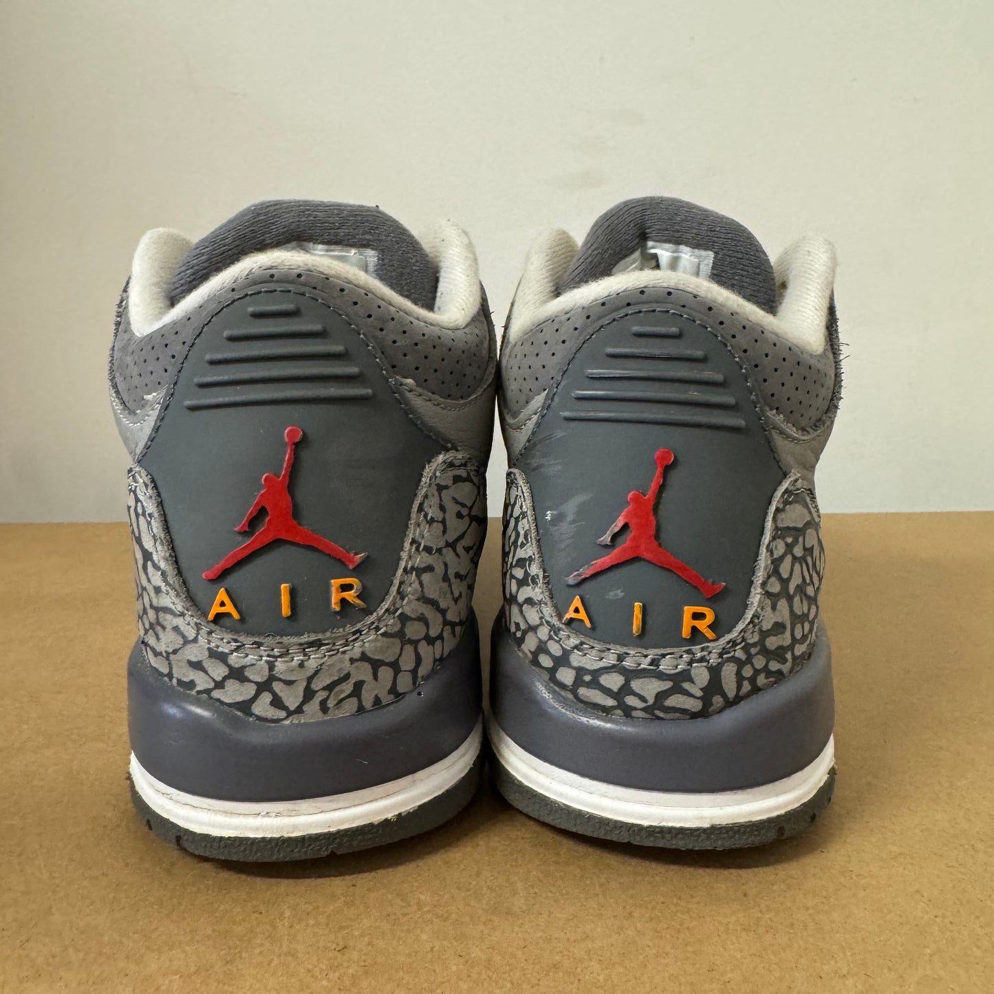 AIR JORDAN 3 COOL GREY 2019 (GS) UK4.5 (USED)