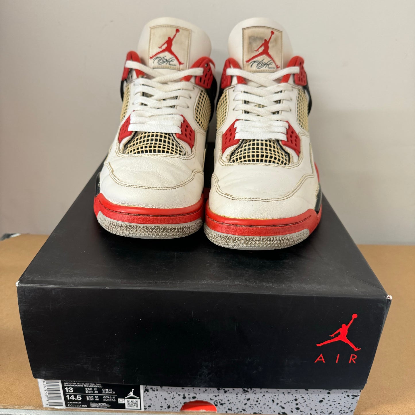 AIR JORDAN 4 FIRE RED 2020 UK12 (USED)