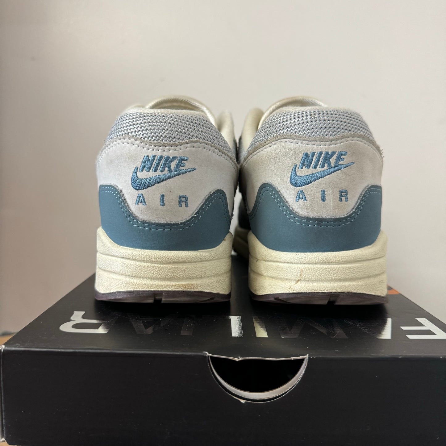 NIKE AIR MAX 1 PATTA AQUA UK7.5 (USED)