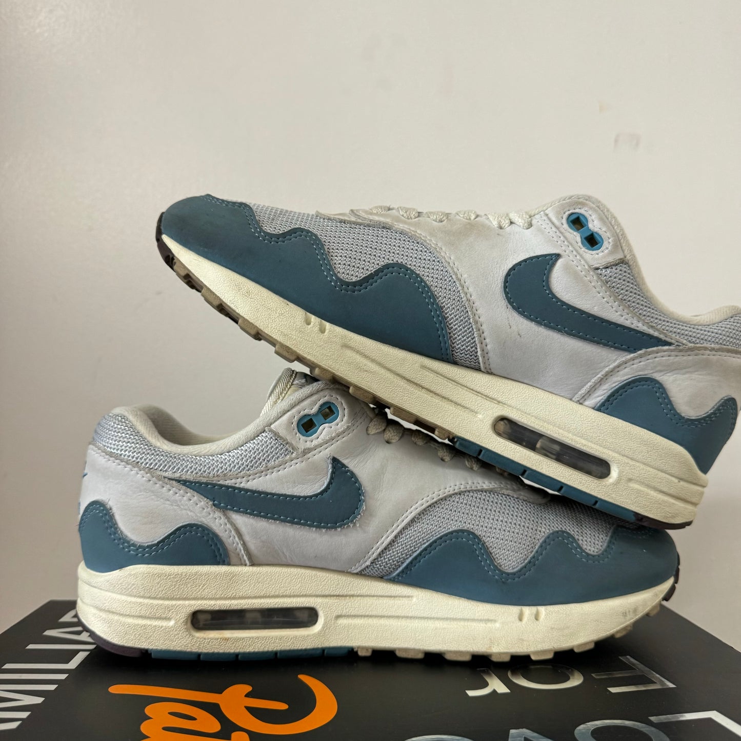 NIKE AIR MAX 1 PATTA AQUA UK7.5 (USED)