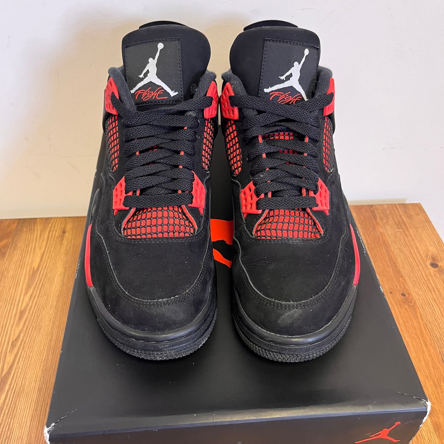 AIR JORDAN 4 RED THUNDER UK8 (USED)