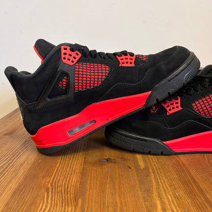 AIR JORDAN 4 RED THUNDER UK8 (USED)