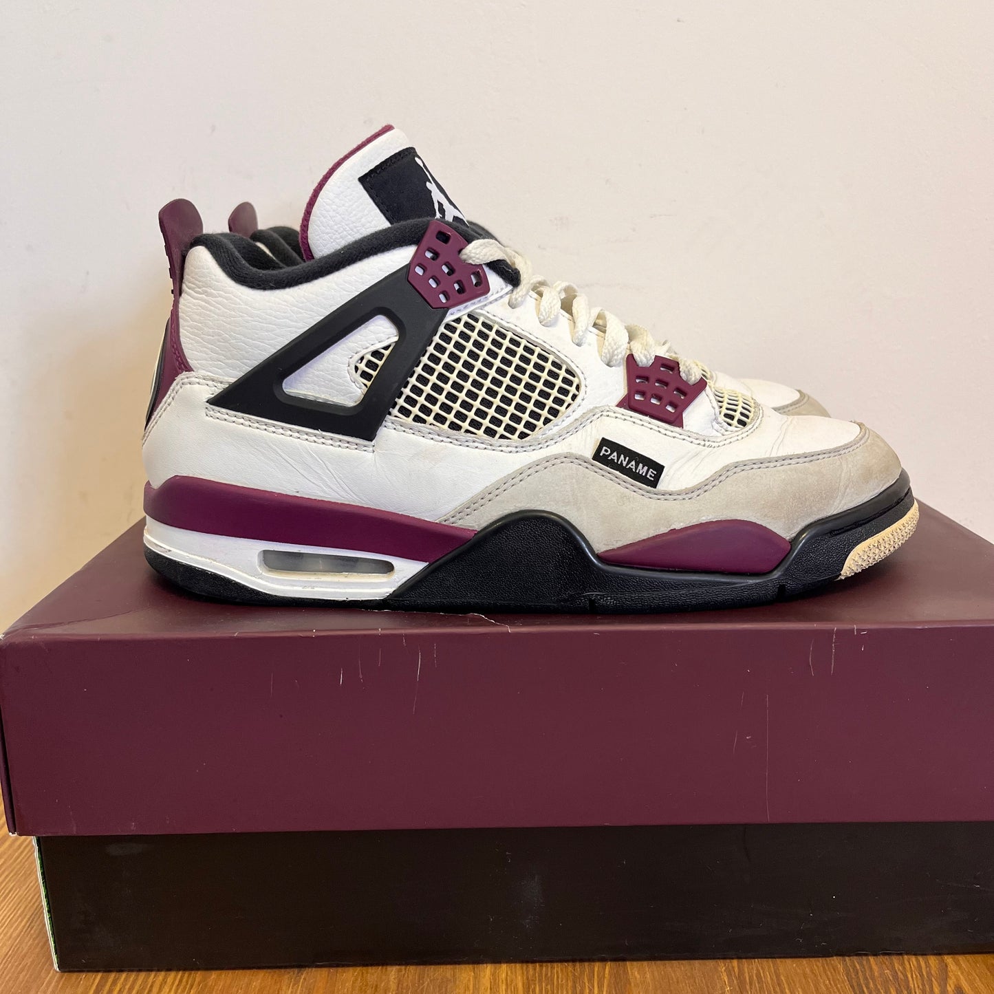 AIR JORDAN 4 PSG UK7.5 (USED)