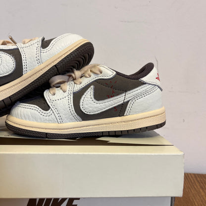 AIR JORDAN 1 LOW TRAVIS SCOTT REVERSE MOCHA (TD) UK 6.5 (NEW)