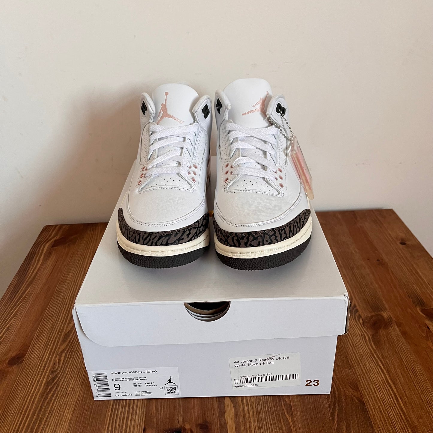 AIR JORDAN 3 NEAPOLITAN (W) UK6.5 (NEW)