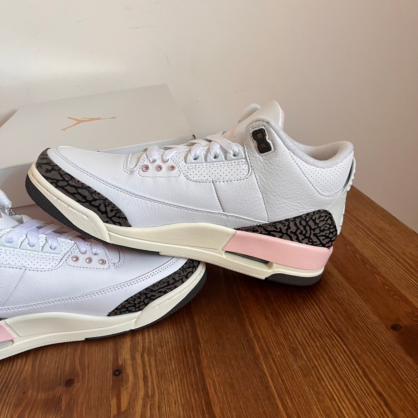 AIR JORDAN 3 NEAPOLITAN (W) UK6.5 (NEW)