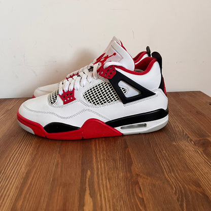 AIR JORDAN 4 FIRE RED 2020 UK7 (USED)