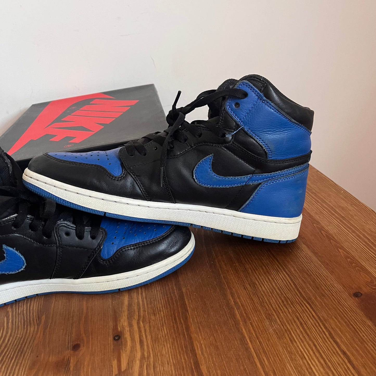 AIR JORDAN 1 HIGH ROYAL 2017 UK9.5 (USED)