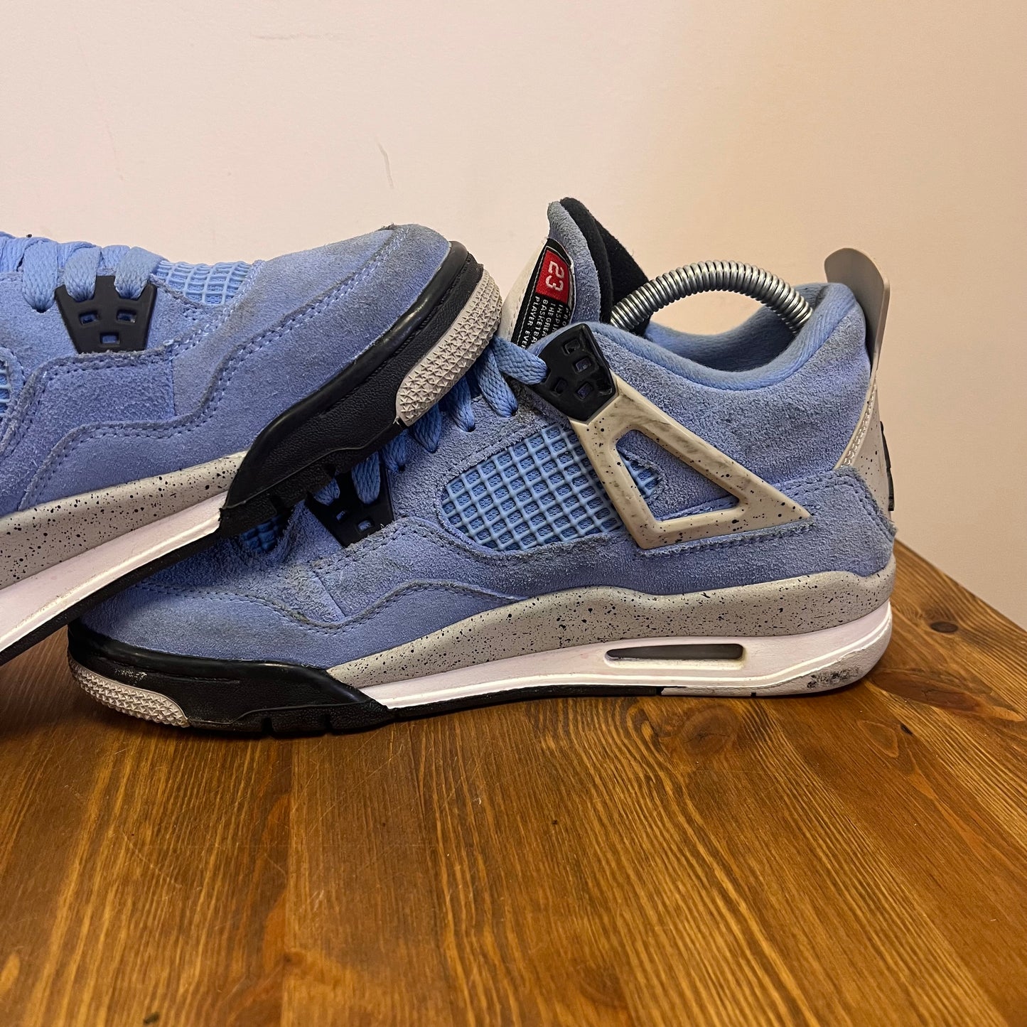 AIR JORDAN 4 UNIVERSITY BLUE (GS) UK6 (USED)