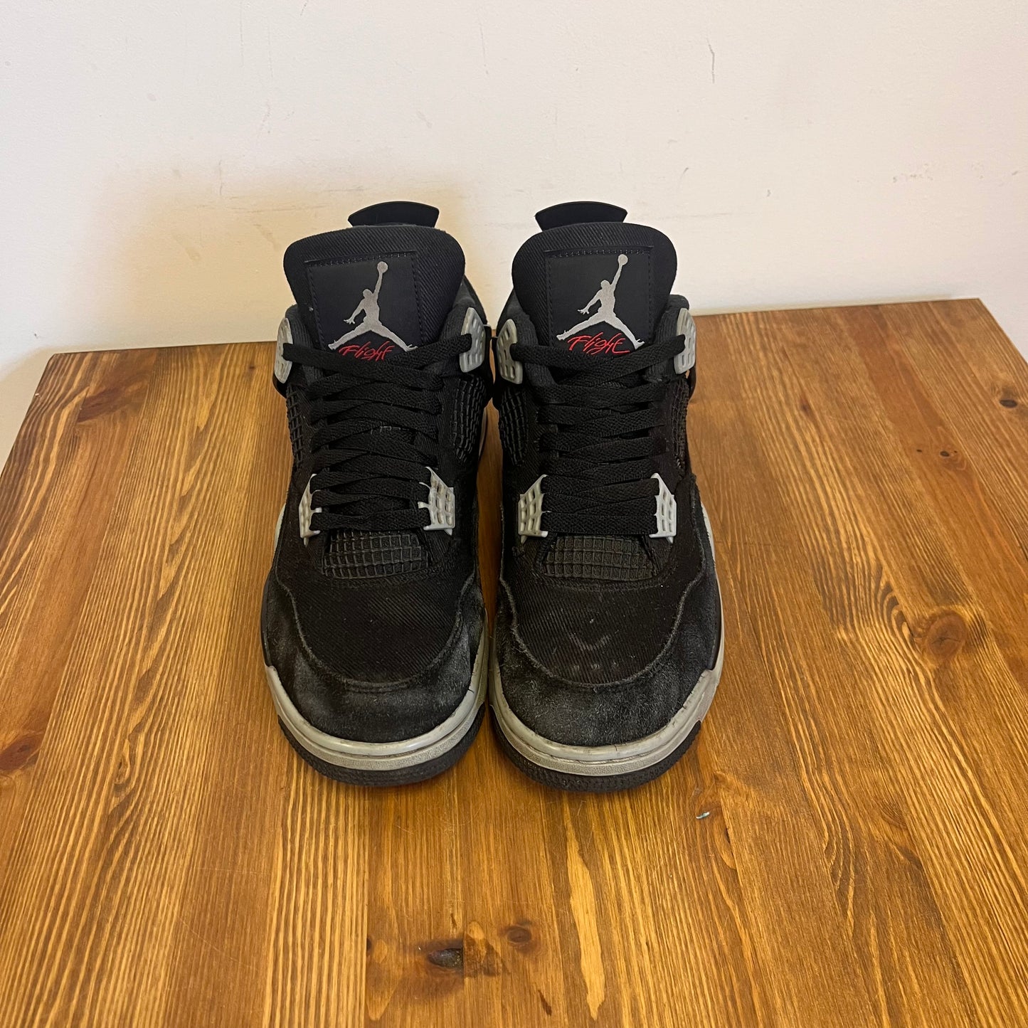 AIR JORDAN 4 BLACK CANVAS UK7.5 (USED)