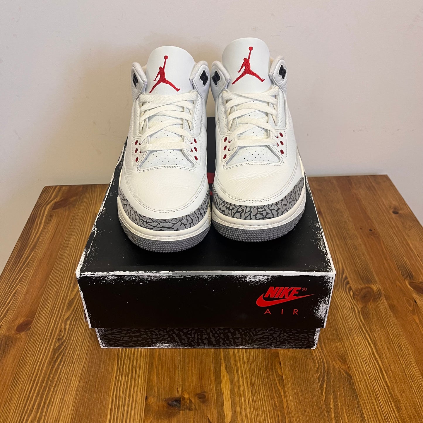 AIR JORDAN 3 REIMAGINED UK8 (USED)