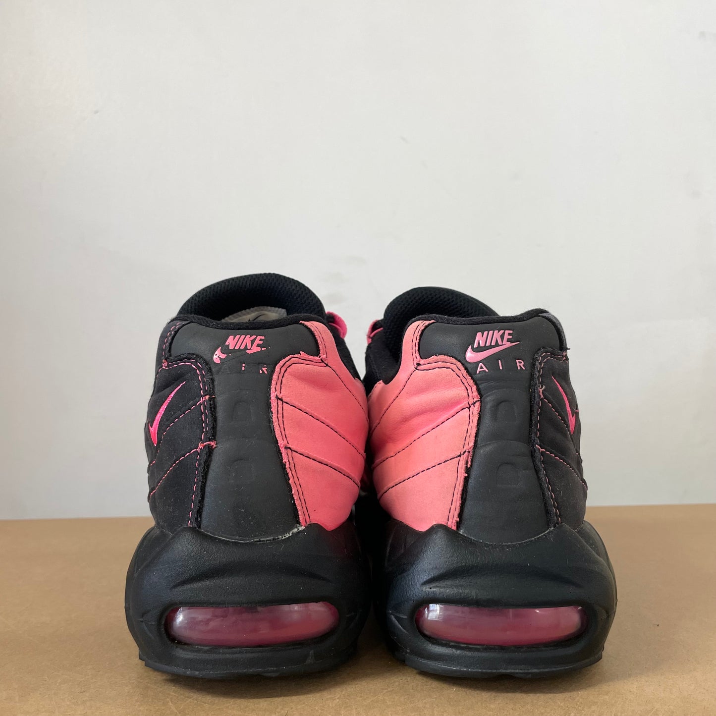 NIKE AIR MAX 95 PINK BLAST UK9.5 (USED)