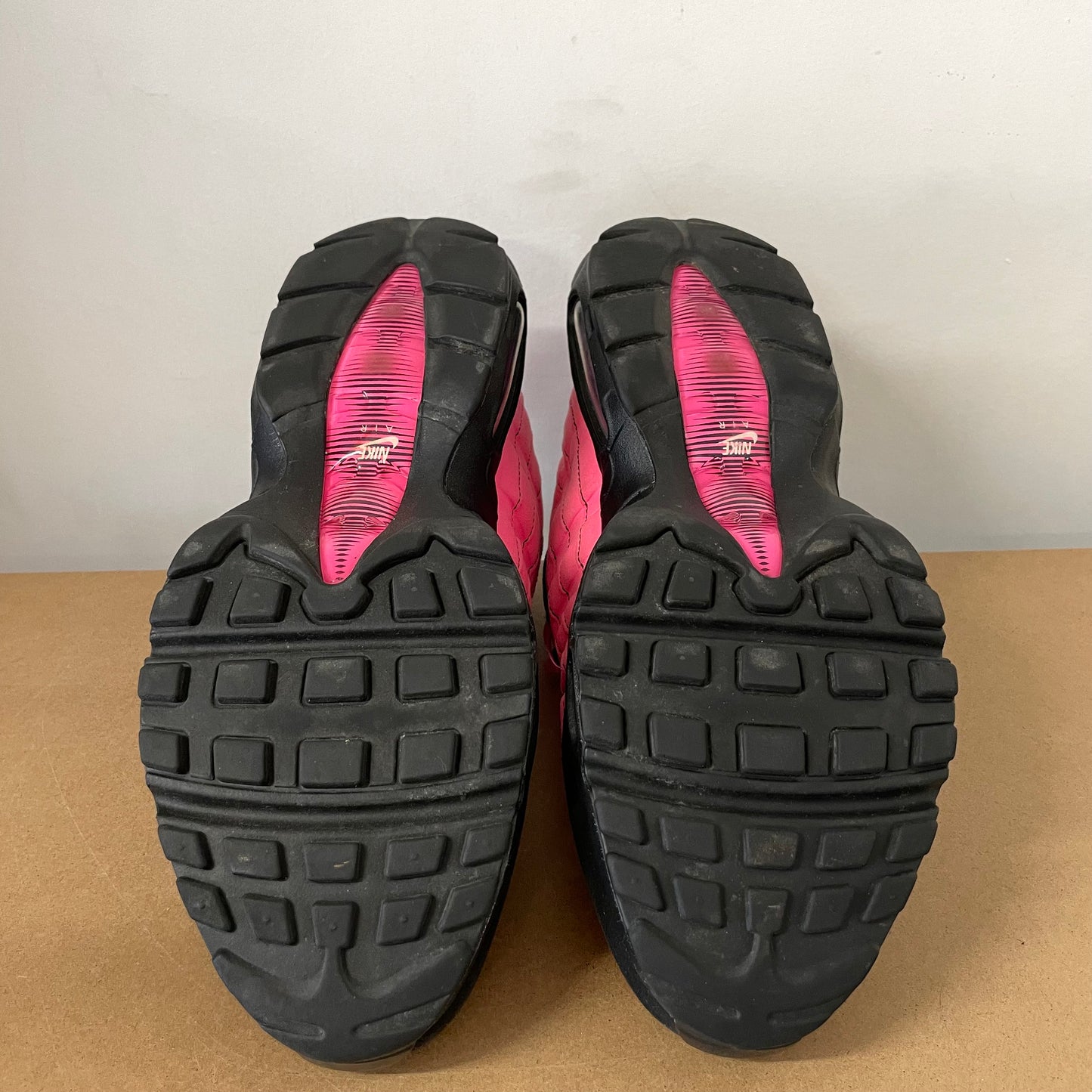 NIKE AIR MAX 95 PINK BLAST UK9.5 (USED)