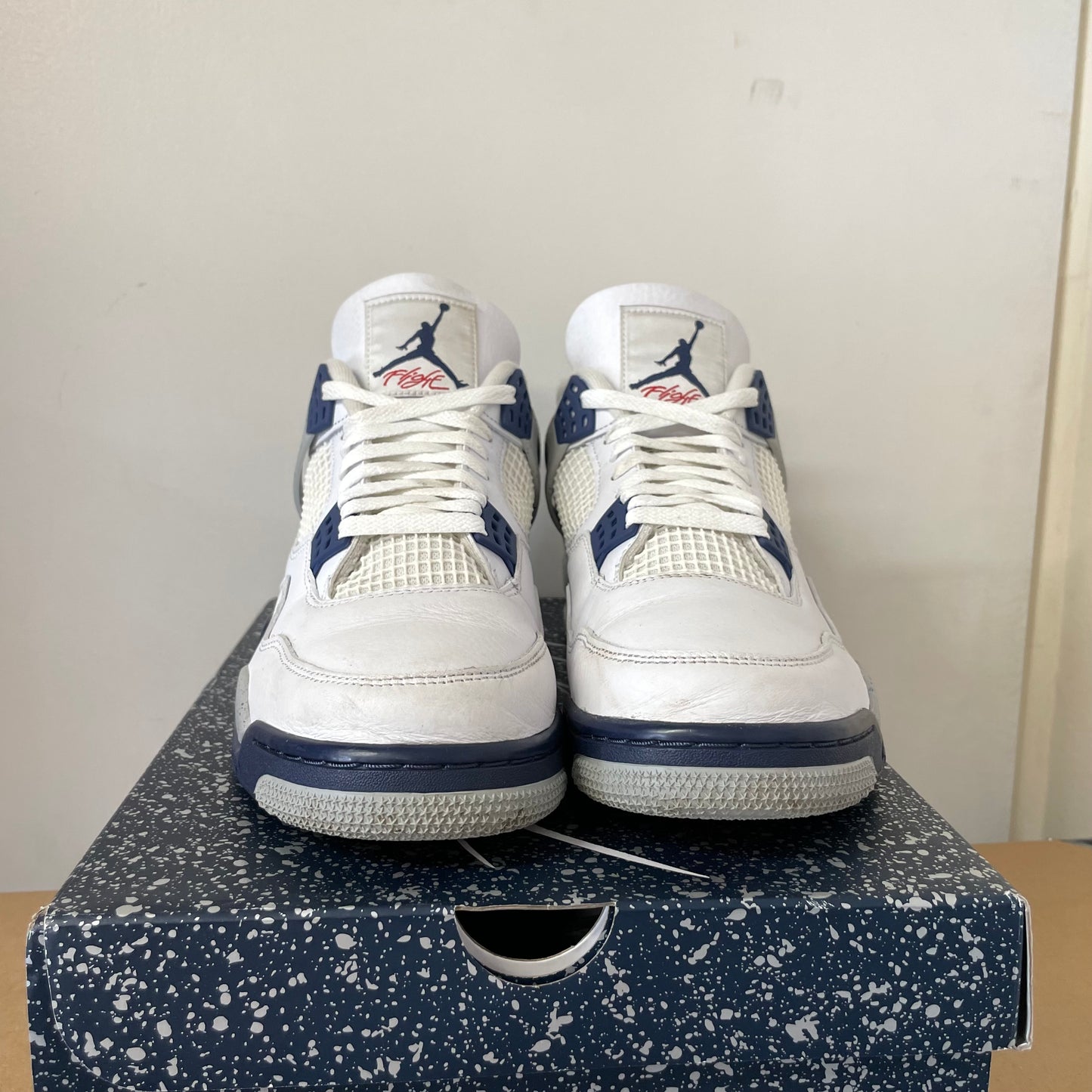 AIR JORDAN 4 MIDNIGHT NAVY UK10 (USED)