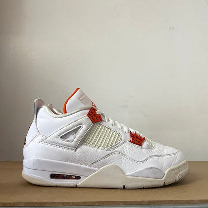 AIR JORDAN 4 ORANGE METALLIC UK9 (USED)