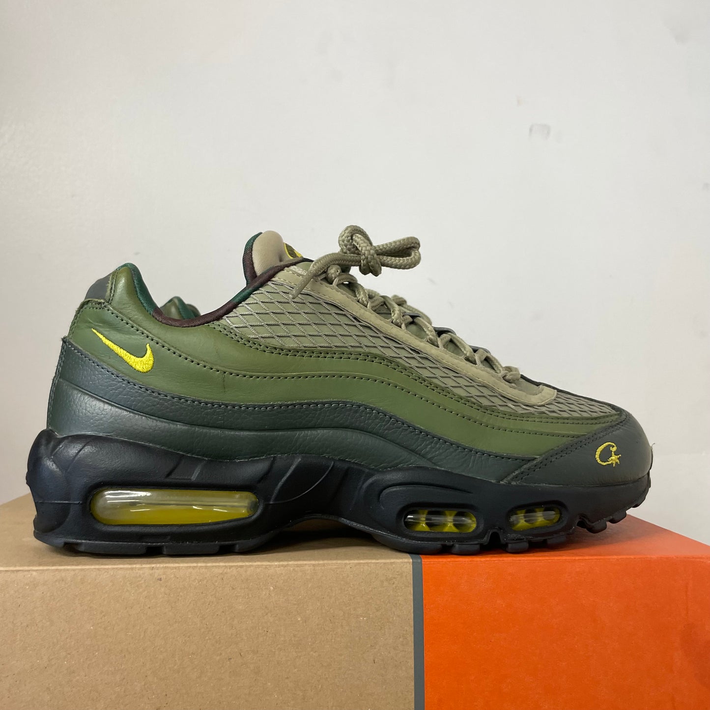 NIKE AIR MAX 95 CORTEIZ GUTTA GREEN UK9 (USED)