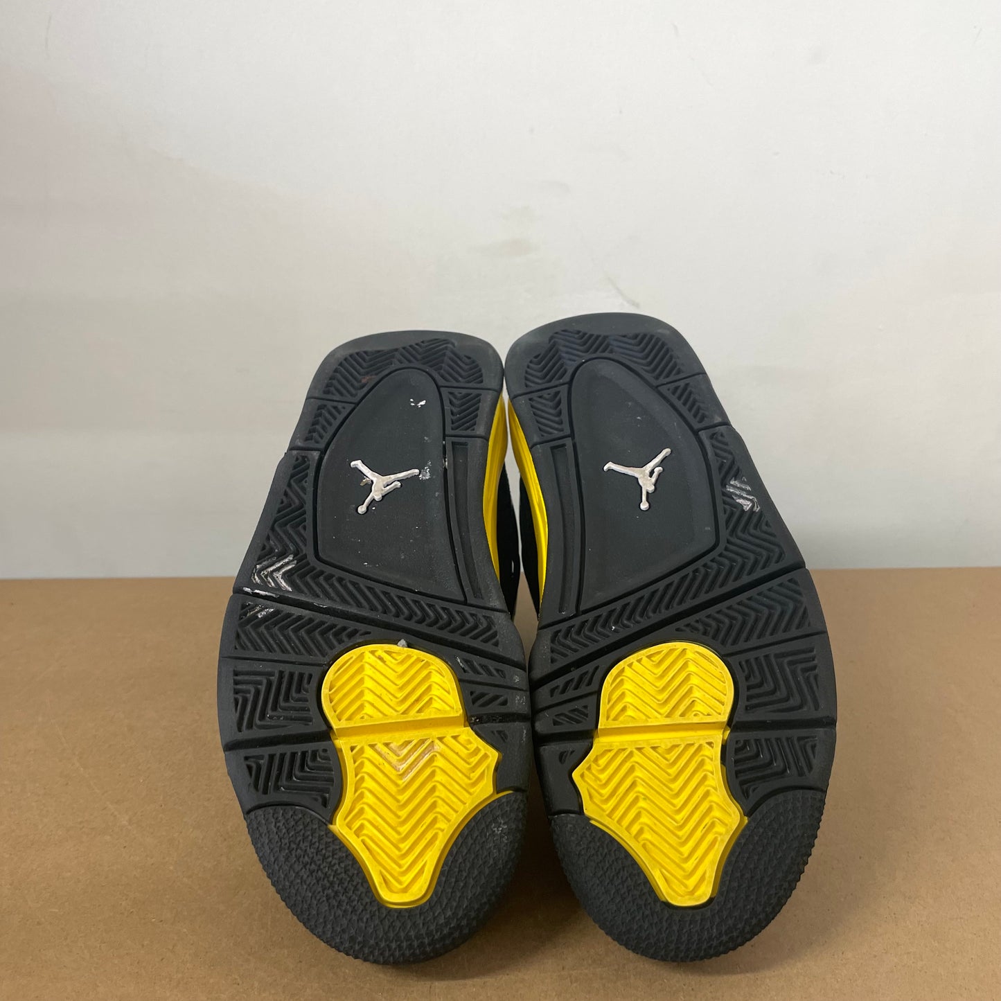 AIR JORDAN 4 YELLOW THUNDER (GS) UK3.5 (USED)