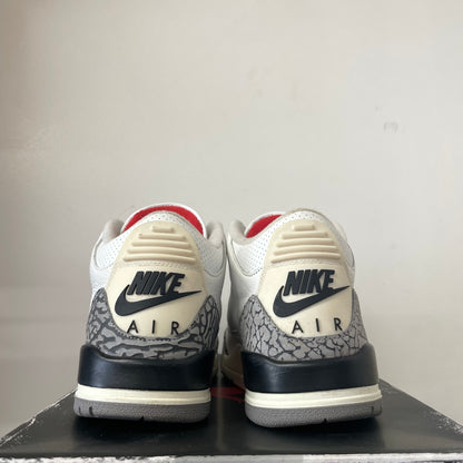 AIR JORDAN 3 REIMAGINED UK6.5 (USED)